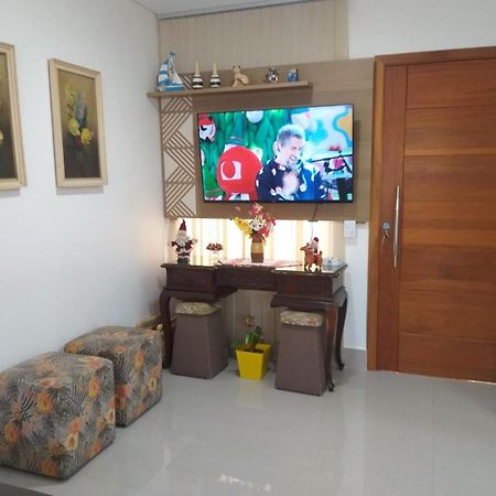 Sobrado 08 Com Duas Suites, Conf 瓜鲁雅 外观 照片