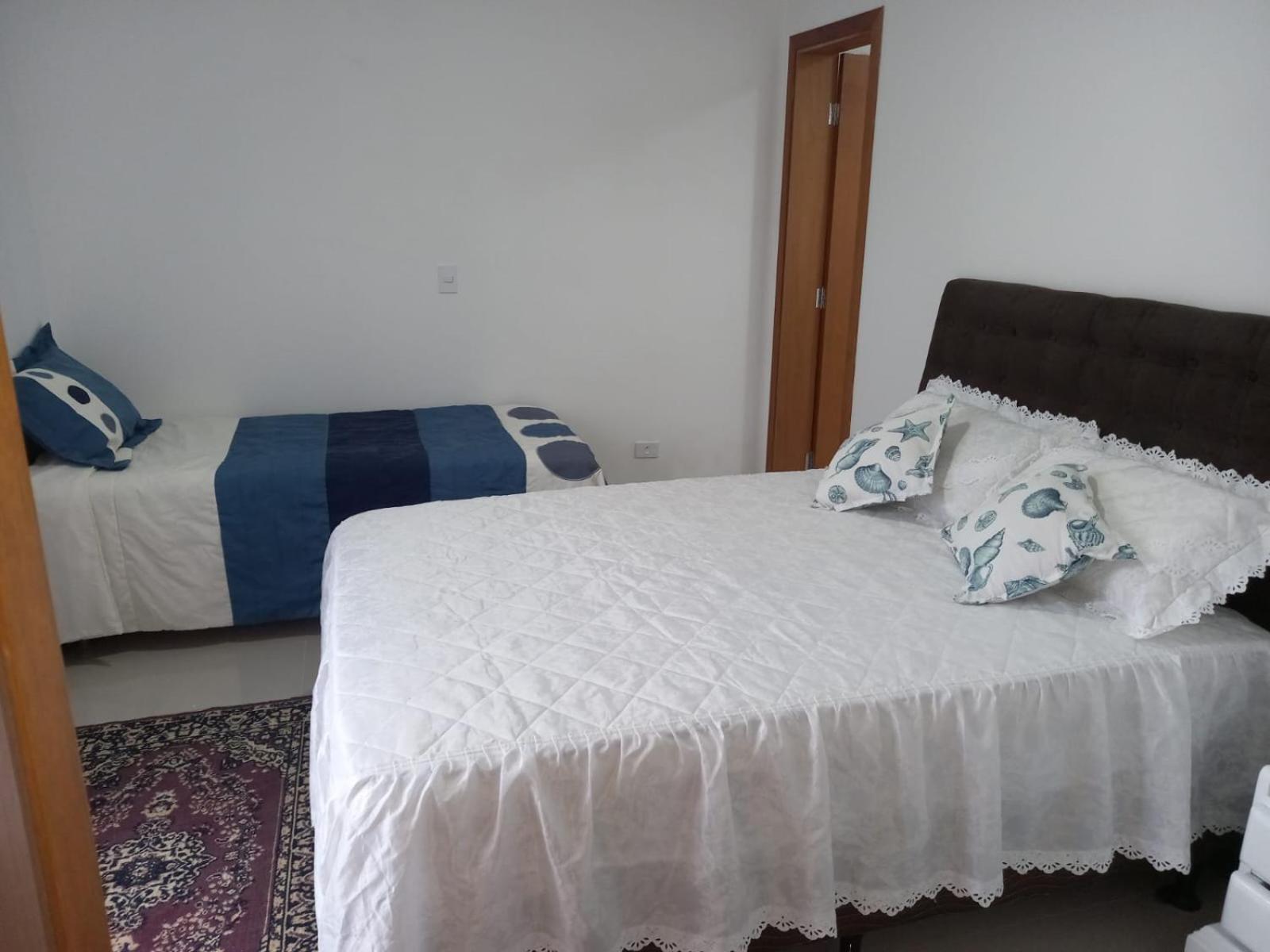 Sobrado 08 Com Duas Suites, Conf 瓜鲁雅 外观 照片