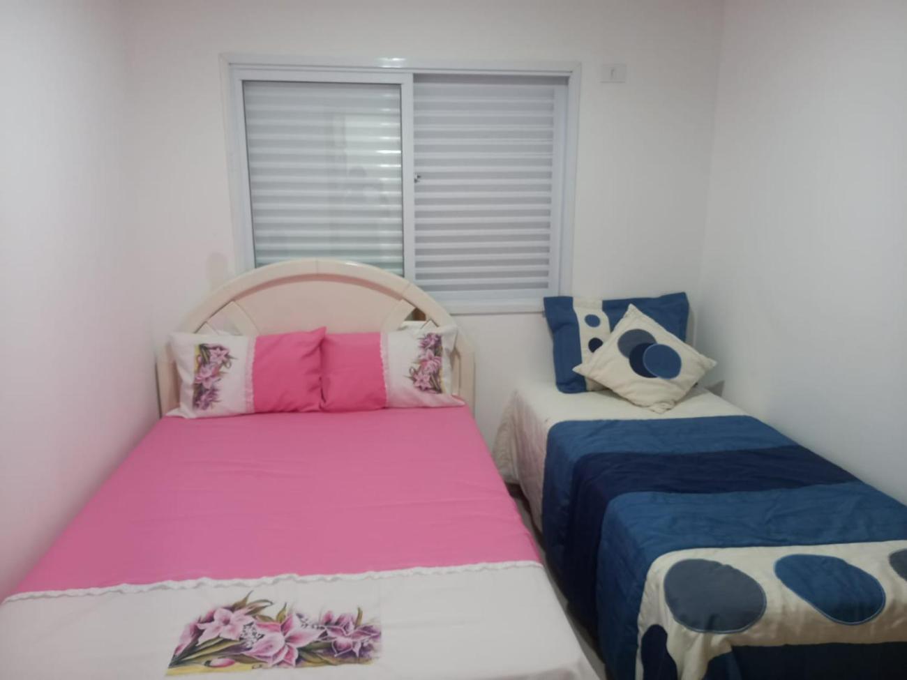 Sobrado 08 Com Duas Suites, Conf 瓜鲁雅 外观 照片