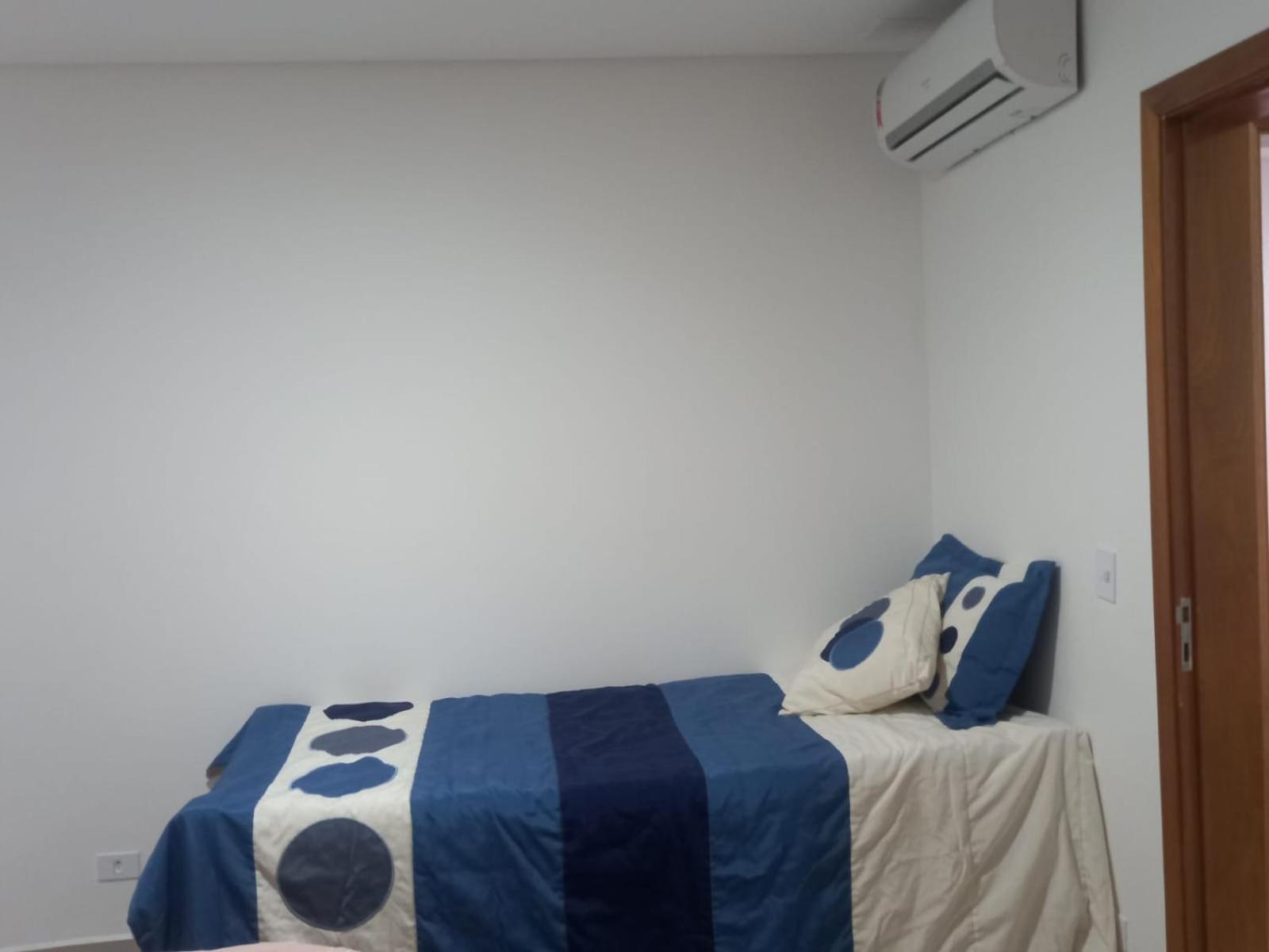 Sobrado 08 Com Duas Suites, Conf 瓜鲁雅 外观 照片