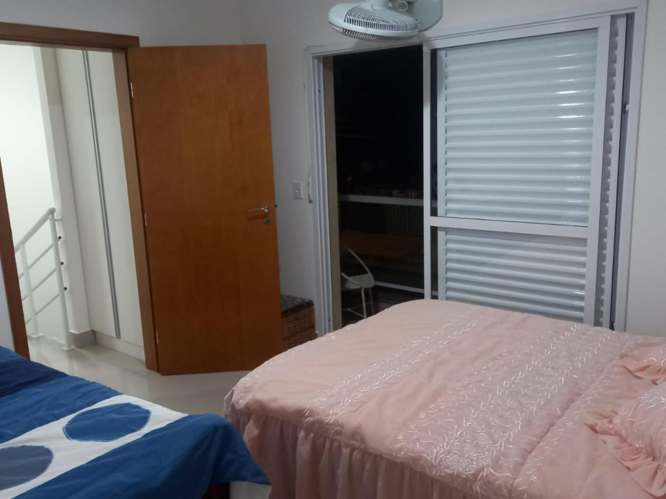 Sobrado 08 Com Duas Suites, Conf 瓜鲁雅 外观 照片