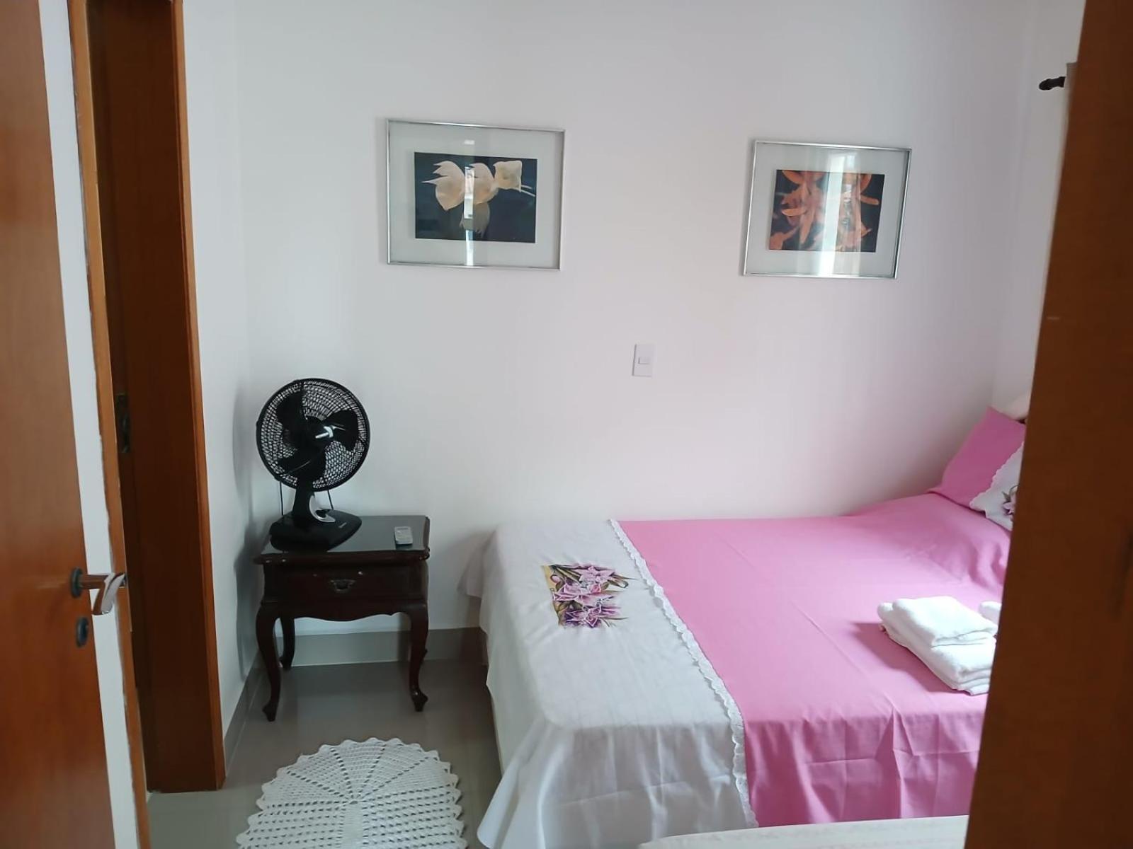 Sobrado 08 Com Duas Suites, Conf 瓜鲁雅 外观 照片
