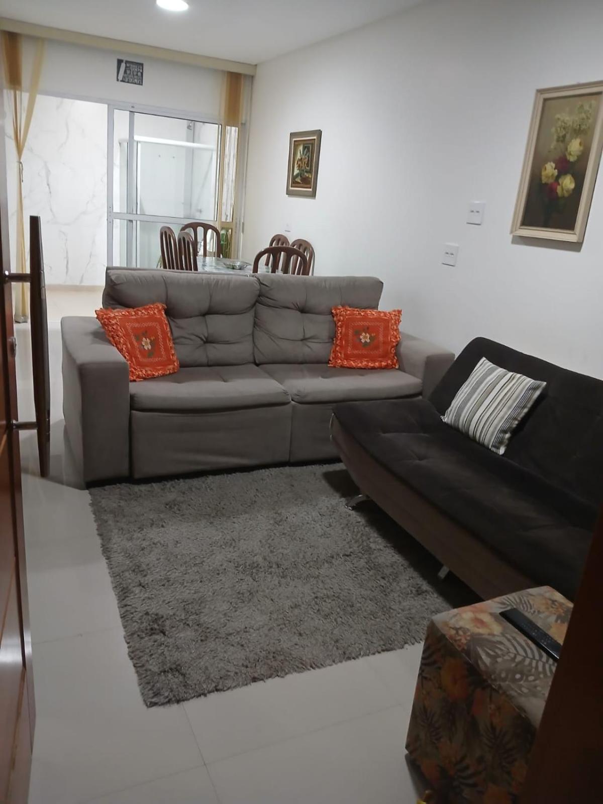 Sobrado 08 Com Duas Suites, Conf 瓜鲁雅 外观 照片