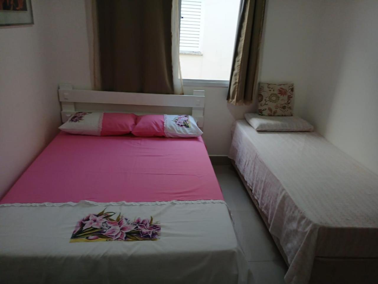 Sobrado 08 Com Duas Suites, Conf 瓜鲁雅 外观 照片